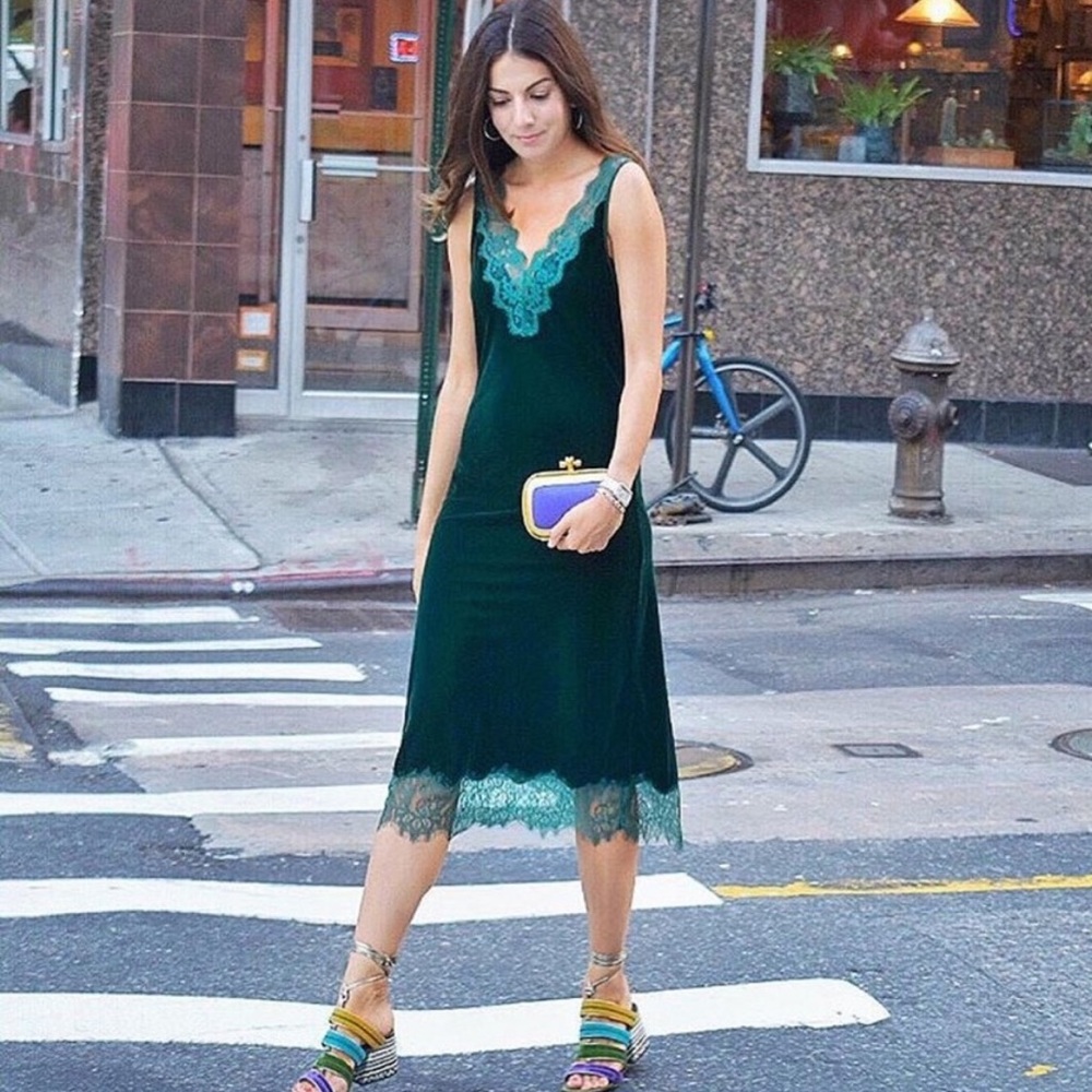 NWT Zara Lace and Velvet Dress